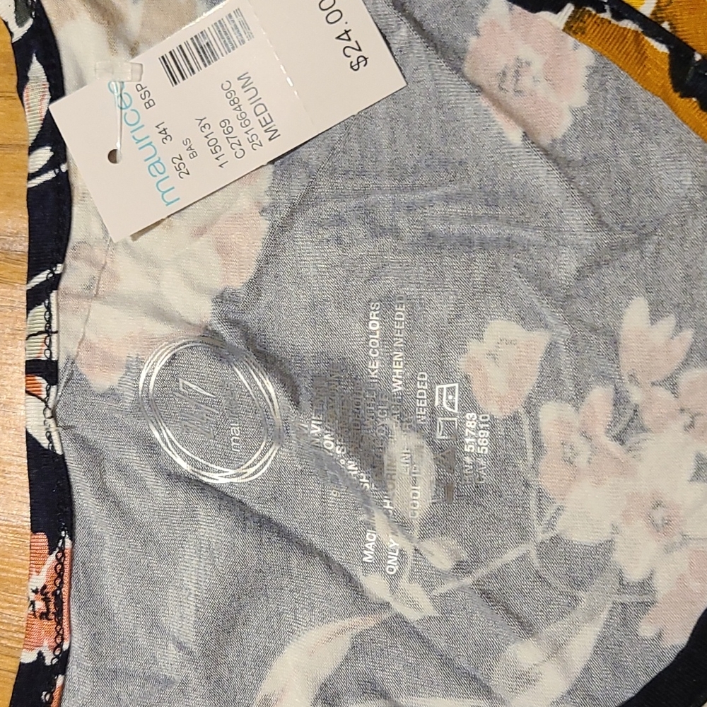 Maurices Floral Shirt - Picture 2 of 2